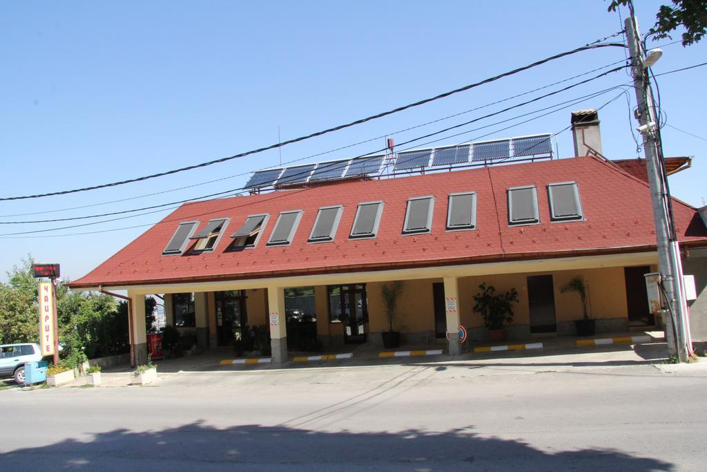 Hotel - Restaurant Chairite Sofia Exterior photo